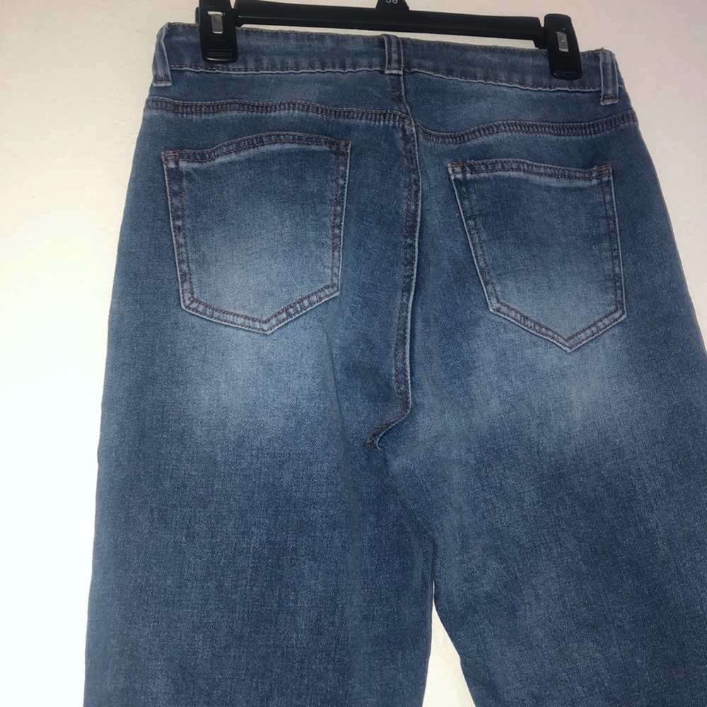 Jeans - Picture 3 of 3